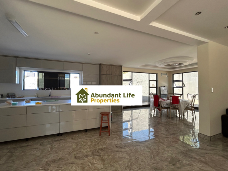 Double-Storey Family Home For SALE! - Photo 6