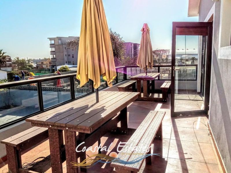 9 Bedroom Guesthouse with a Sea View in Swakopmund Central - Photo 7