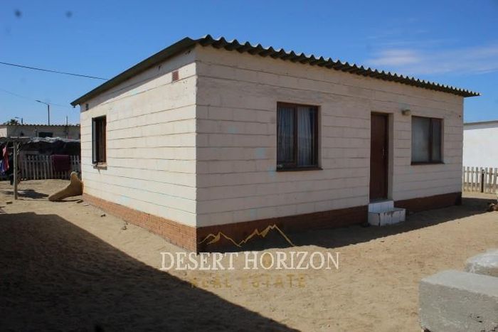 Property #2499836, House For Sale in Mondesa