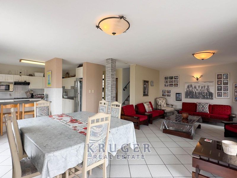 TOWNHOUSE FOR SALE | SWAKOPMUND – TOWN CENTRE - Photo 2