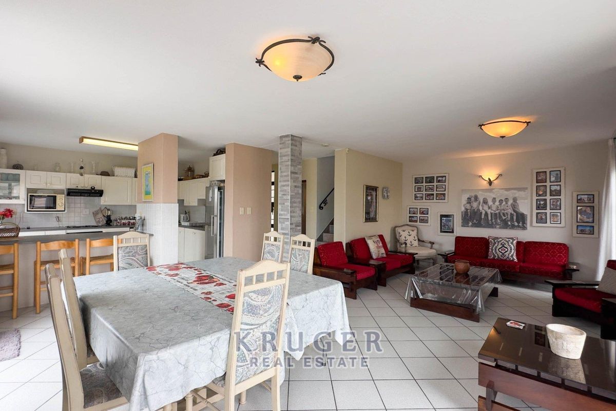 TOWNHOUSE FOR SALE | SWAKOPMUND – TOWN CENTRE - Photo 2
