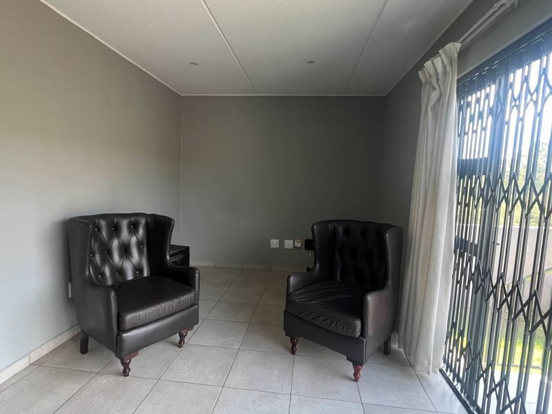 Where comfort meets clever living -your Ferndale hideaway with a garden twist! - Photo 5