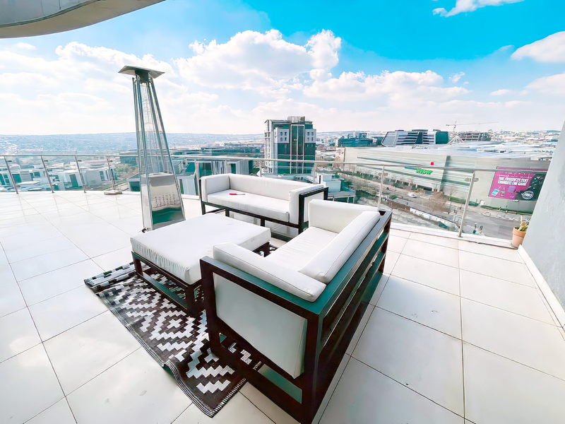 3 Bedroom, Penthouse for Rent in Waterfall City - Photo 4