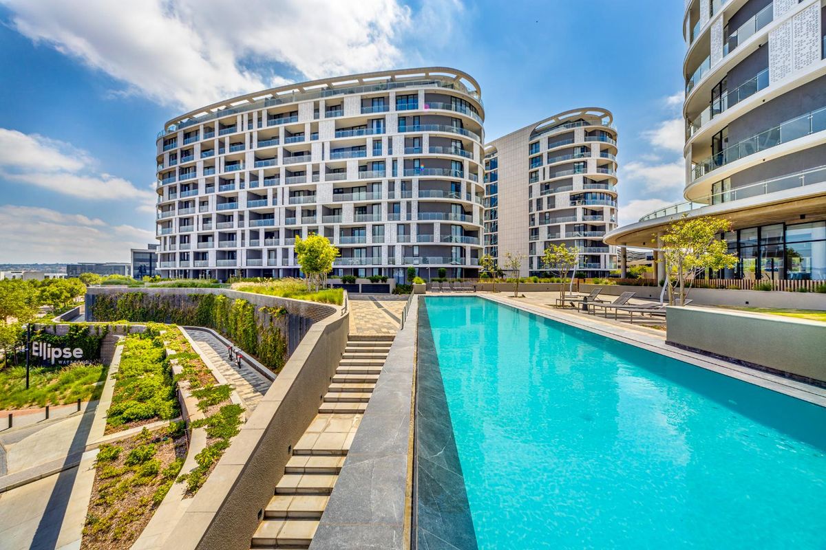 Luxurious one bedroom apartment for sale at Ellipse Waterfall - Photo 2
