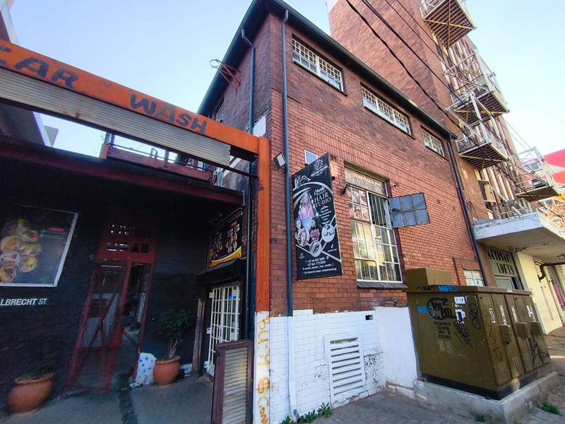 1 Bedroom Airbnb Apartment for Sale in Maboneng - Photo 5