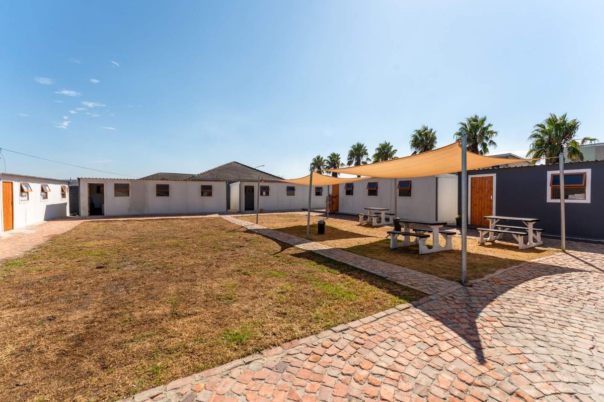 Prime Corner Erf for Sale  Zoned SR1 in Pelican Park - Photo 2