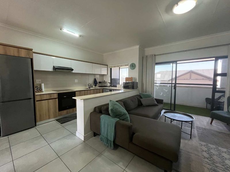 Tastefully Fully Furnished Top-Floor Unit for Rent – Ballito Hills - Photo 6