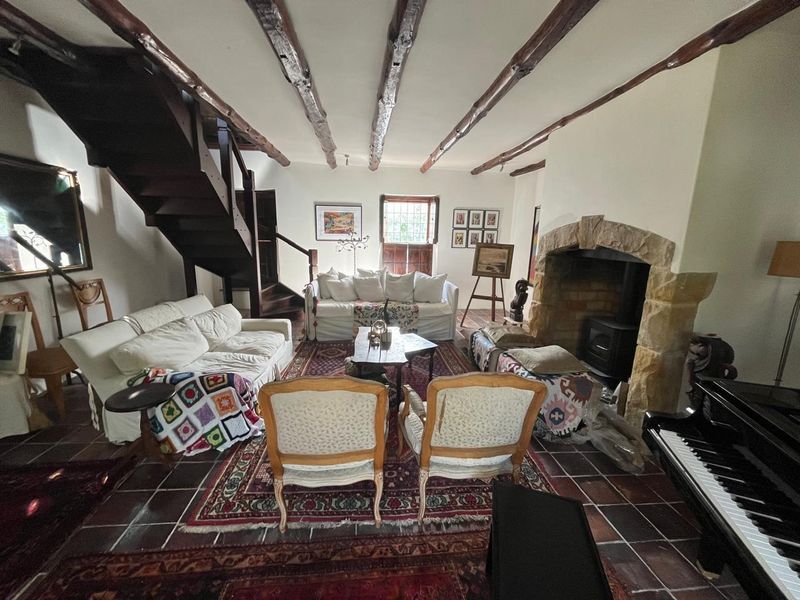 Two storey house in Chelsea Village,Wynberg Upper - Photo 5