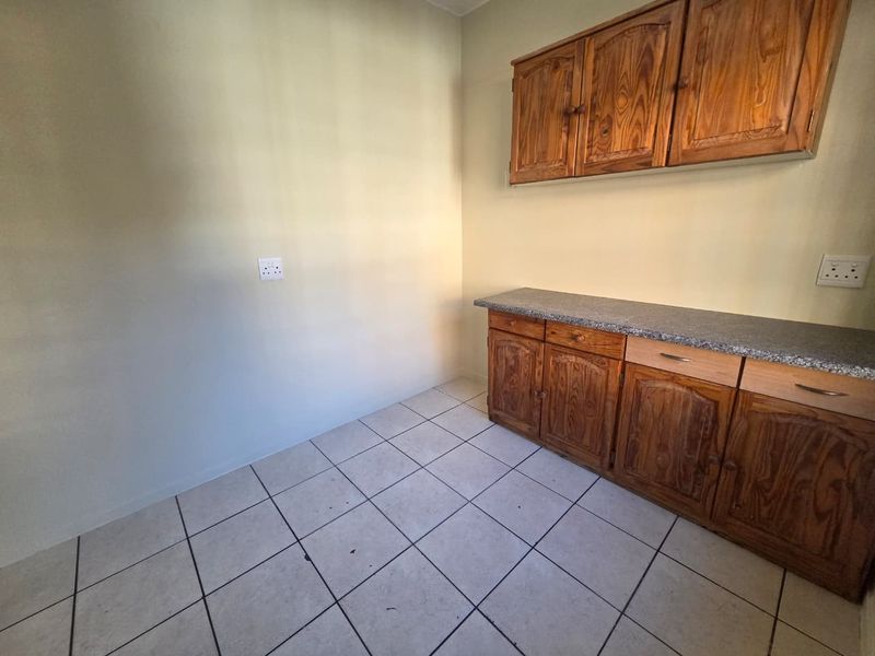 Spacious Flatlet to Rent in the Prime of Horison - Photo 5