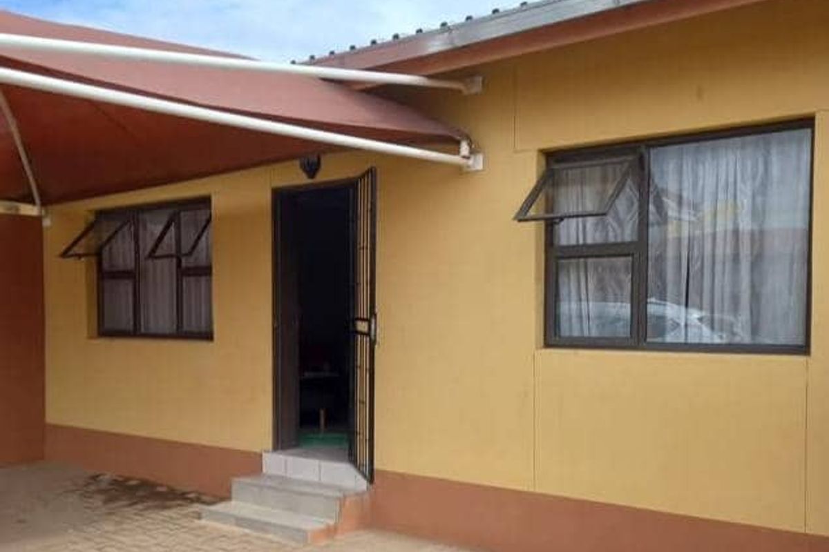 Rehoboth Beuker Court Flat for sale - Photo 2