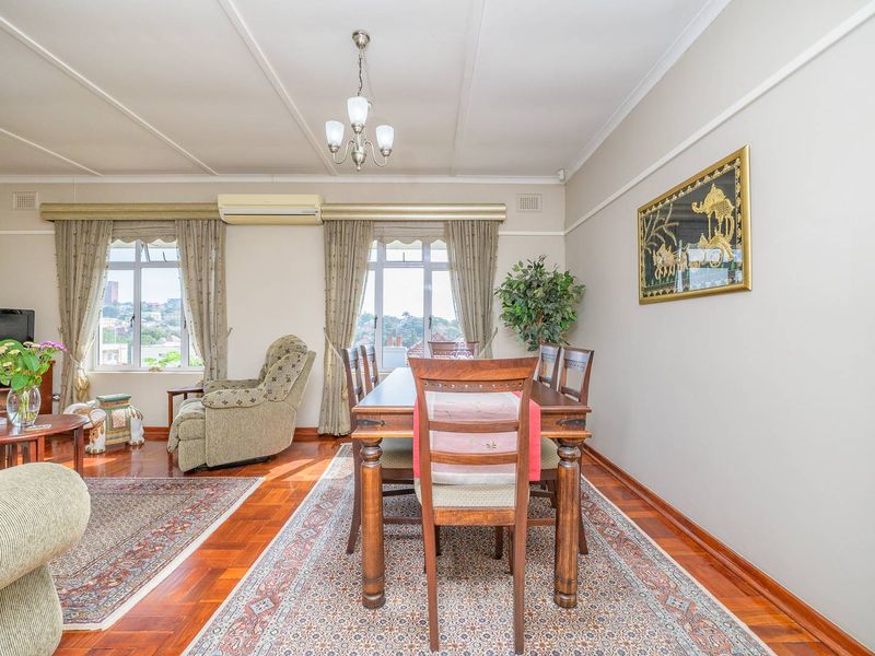 Spacious 2 Bedroom Apartment - Photo 9
