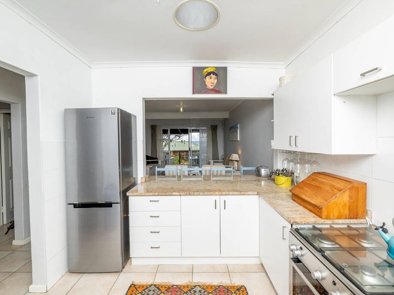 Seaside Cottage Within Secure Complex - Photo 4