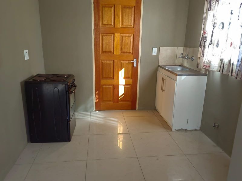 Riverside View - R 790 000 Good value !! - Photo 8