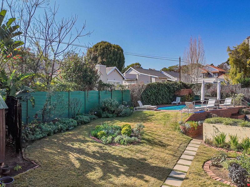 Charming 4 bedroom home in Parkmore - Photo 3