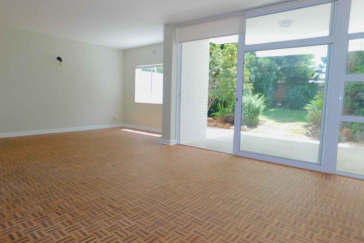 2-Bedroom Duplex Townhouse in Sandton - Photo 2