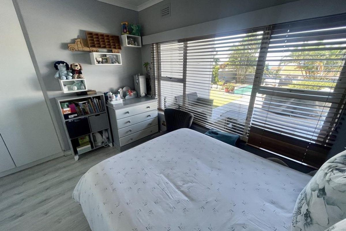 Hendra - Exclusive Family Home with Garden Cottage & Sea Views - Photo 5