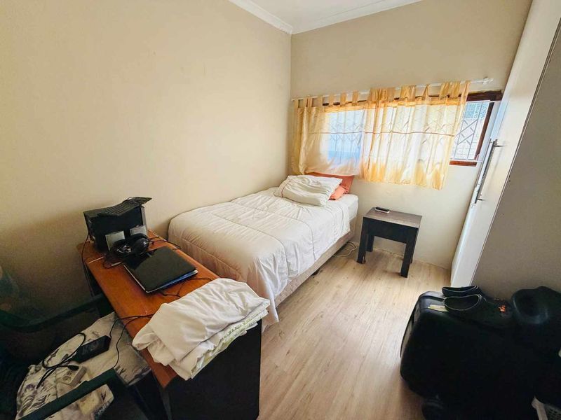 Hendra - Garden Cottage in Glen Hills - Photo 8