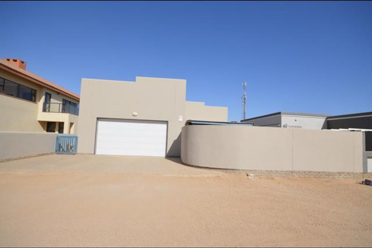 Stunning Bargain for sale - Photo 2