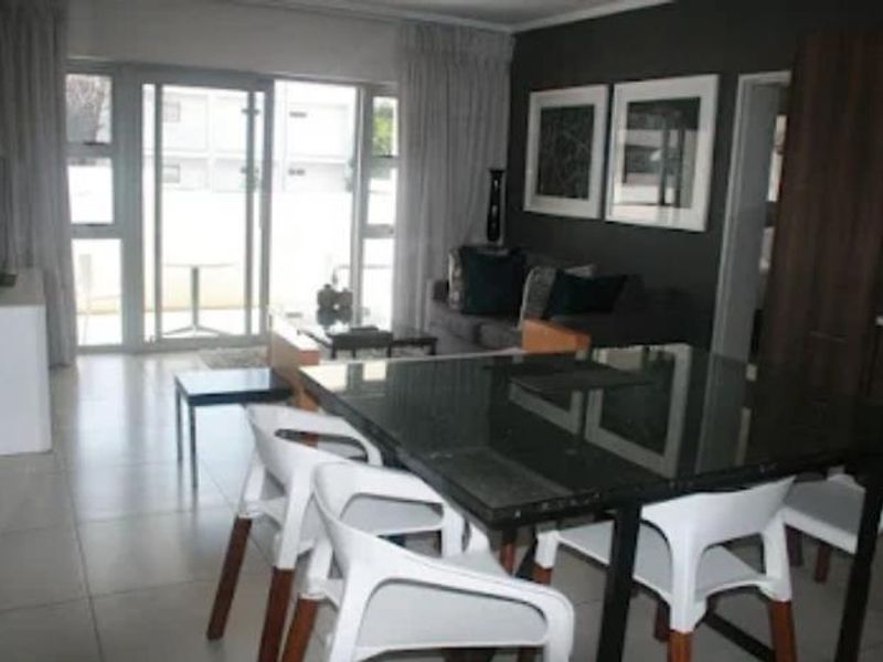 Immaculate fully furnished 2 Bedroom Garden apartment - Photo 7