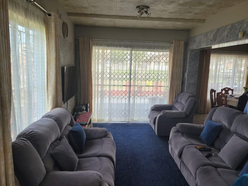 Your New Chill Pad Awaits in Shallcross - Photo 5