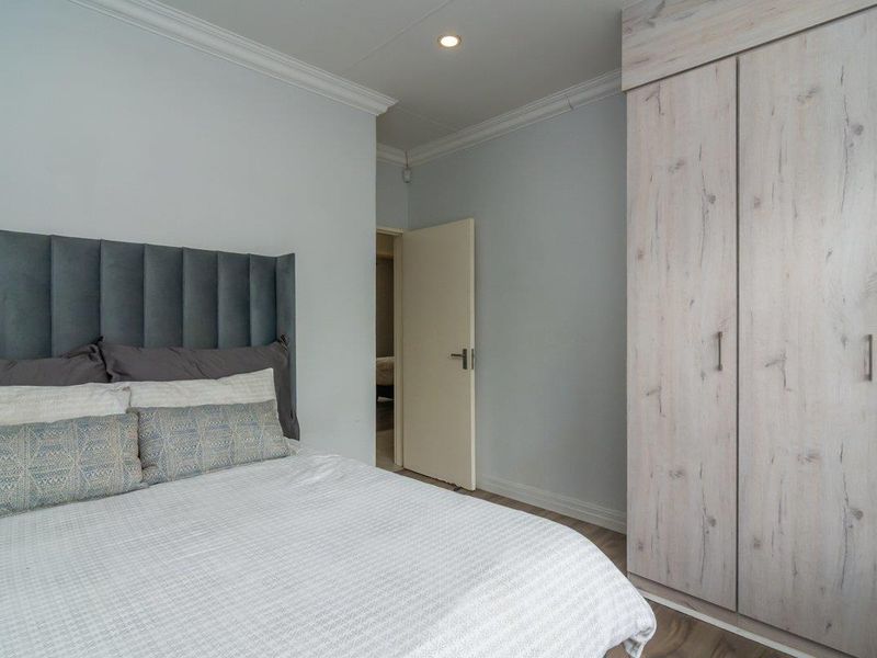 Modern Family Home for Sale – Secure Estate Living - Photo 7