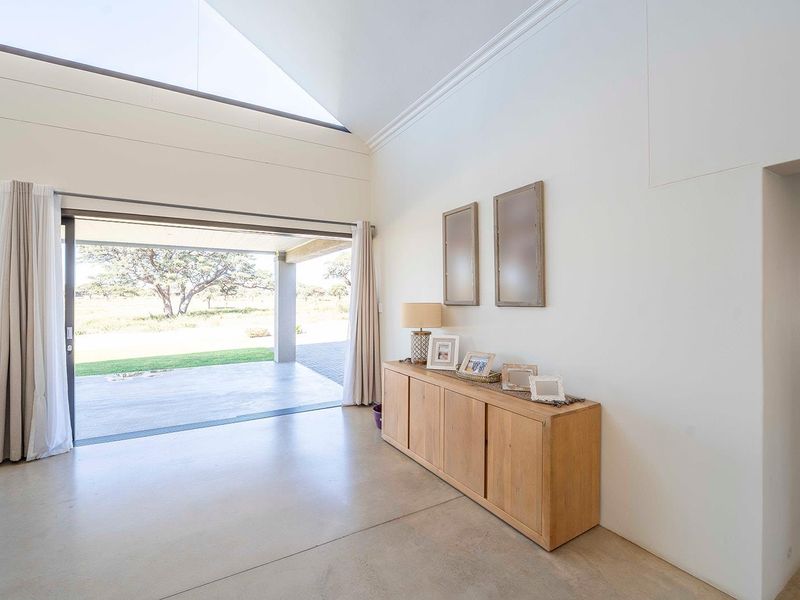 Modern and bright 3 Bedroom house Omeya Golf Estate - Photo 6