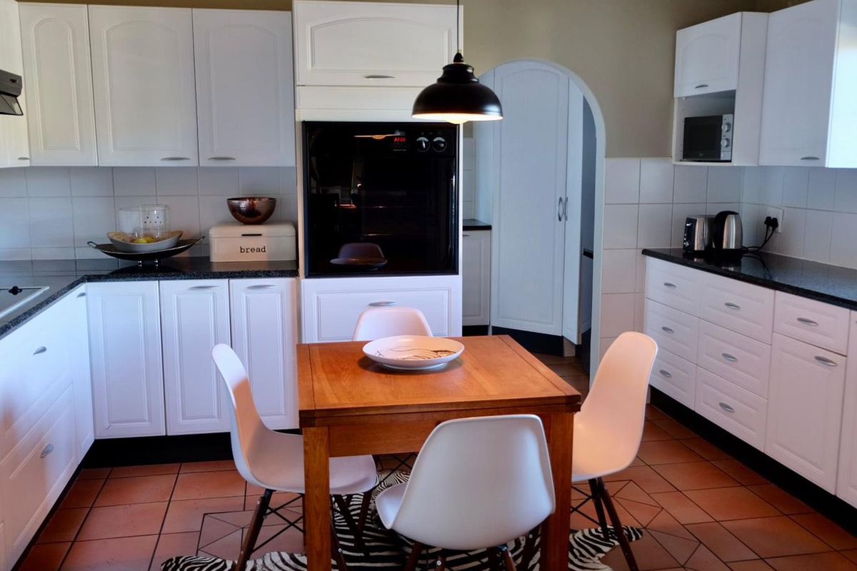 Eros- For Sale- N$6 250 000 - Photo 5