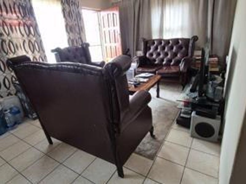 2-Bedroom Home for Sale in Kwadwesi - Photo 3