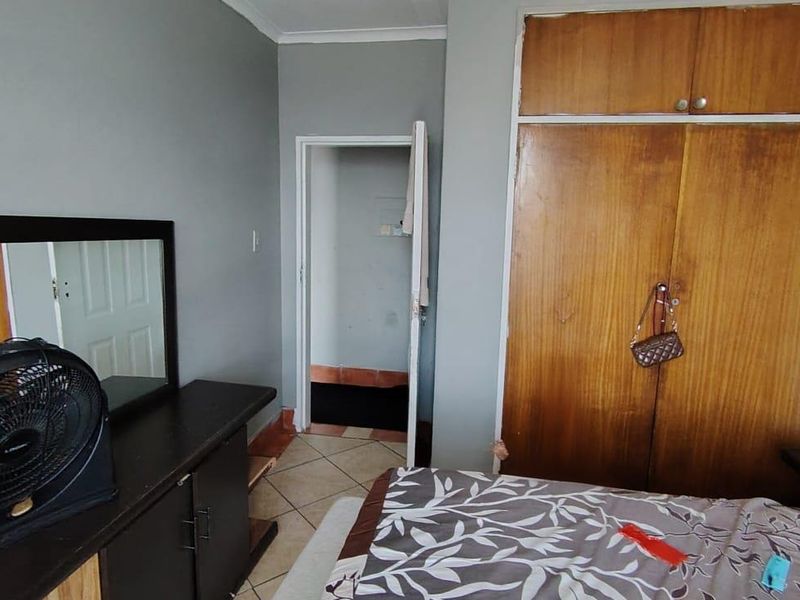 Emota, 2 bedroom for sale - Photo 9