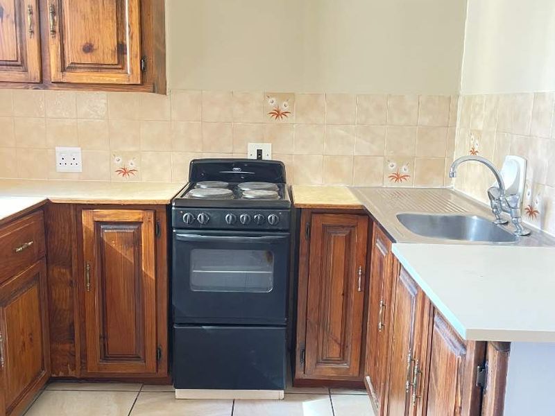 2 Bedroom Apartment to Rent in Sunnyside, Pretoria | Percy - Photo 1
