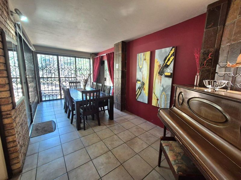 Spectacular Dual-Level Property with Stunning Views and Move-In Ready Convenience - Photo 8