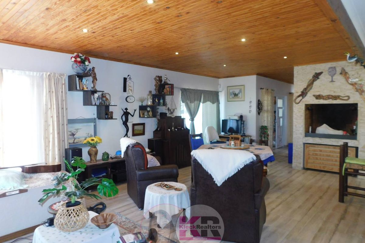 Scaling down, but still want all the luxury? - Photo 2