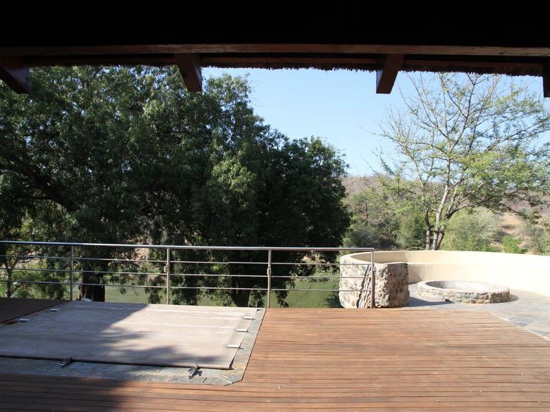 Prime location overlooking the Olifant’s River. - Photo 5