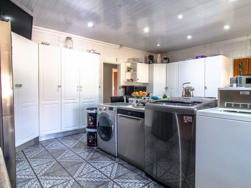 OFF THE GRID PROPERTY FOR SALE - NEGOTIABLE - Photo 4