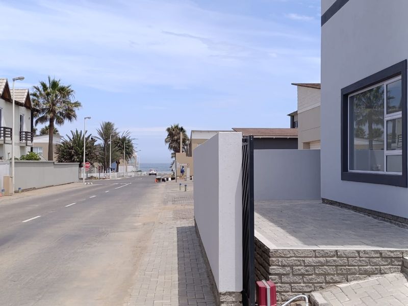 **Brand New Home for Sale in Waterfront, Swakopmund, Namibia 🏡** - Photo 4