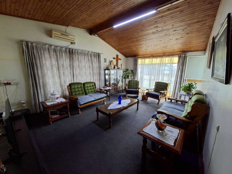 3 Bedroom Home with Flatlet for Sale - Photo 2