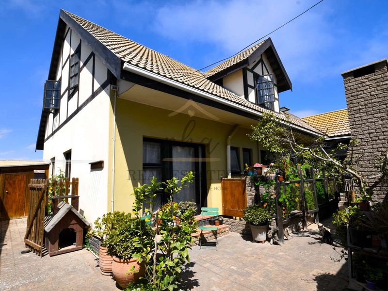 Welcome to One of Swakopmund’s Finest German-Style Homes! - Photo 1