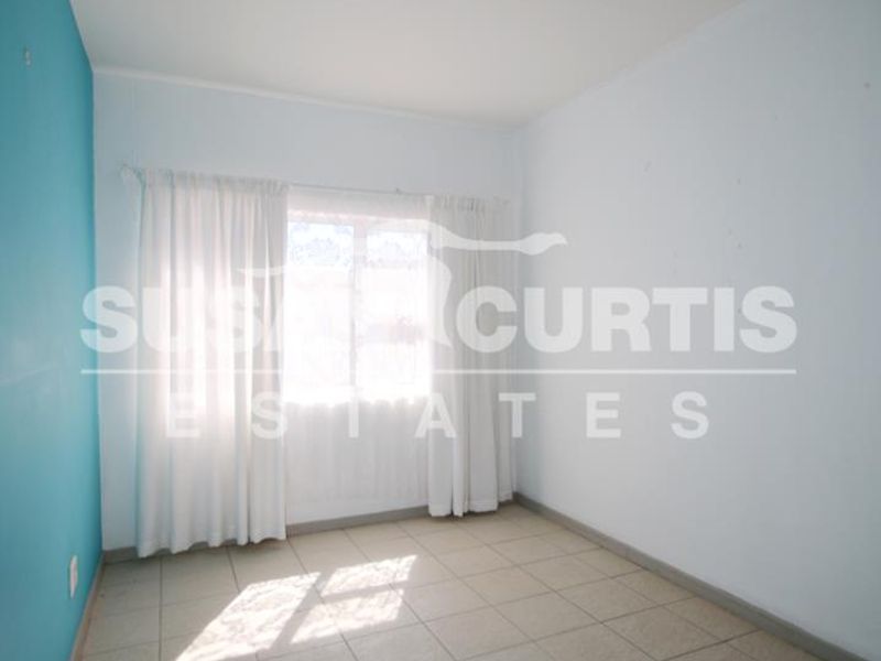 2 Bedroom Apartment - Photo 8