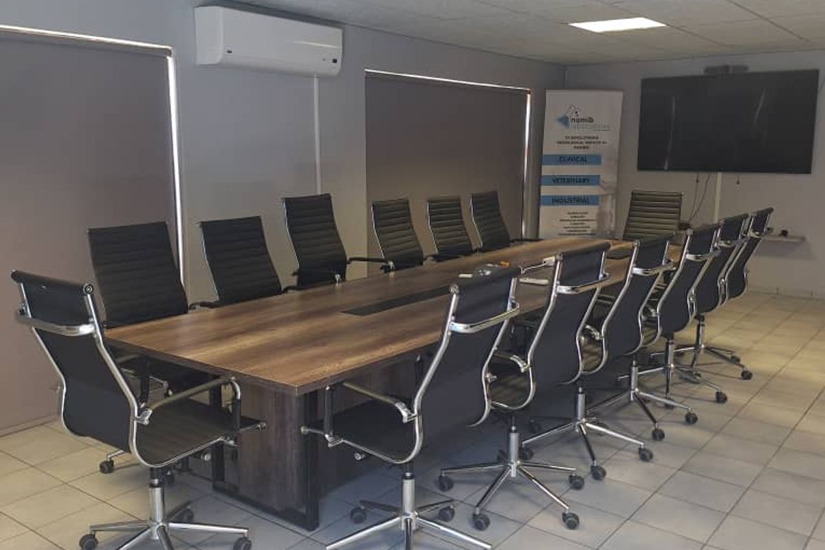 Sole Mandate: Versatile Building in Olympia - Photo 3