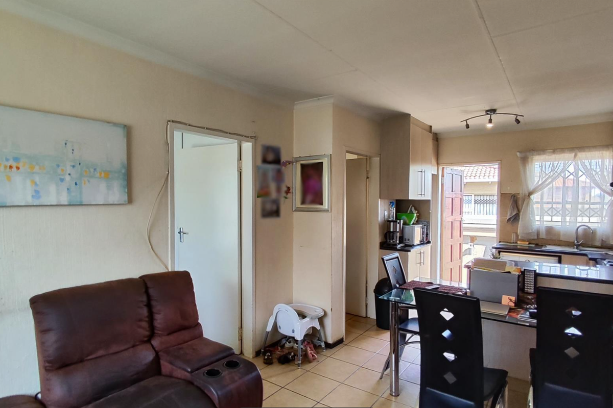 House in Sharon Park Lifestyle Estate up for grabs - Photo 4
