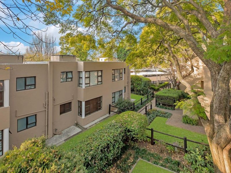BEAUTIFUL ONE BEDROOM APARTMENT IN PARKTOWN NORTH TO RENT - Photo 2