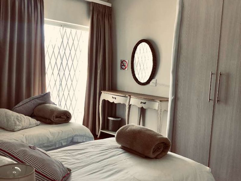 Spectacular Investment Awaits - Photo 3