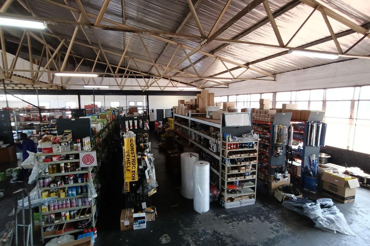 Building - Fully Tenanted | FOR SALE - Photo 5