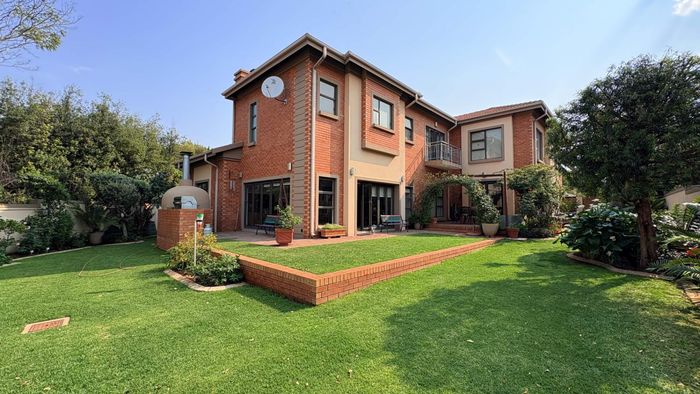 Property #2480495, House For Sale in Midlands Estate