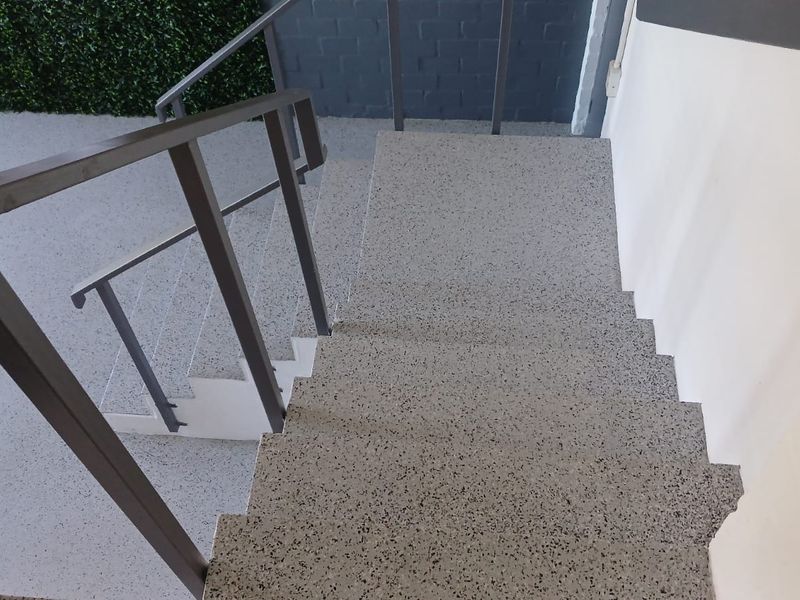 First-Floor Office Space with Sea views in Dido Valley - Photo 5