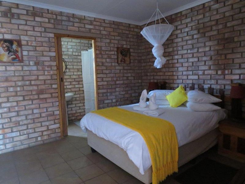 FOR SALE: GUESTHOUSE FOR SALE IN KAMANJAB AREA, NAMIBIA - Photo 4