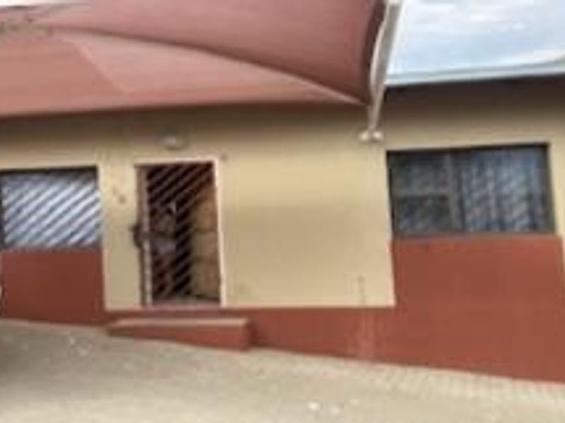 Wanaheda ground flour apartment with courtyard. - Photo 5