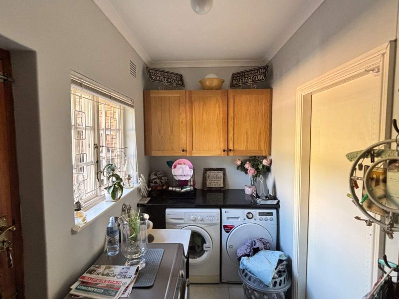 Peaceful 50+ Living with Space, Comfort & Charm  A Warm, Welcoming Home in a 50+ Community  Easy Living, Beautiful Gardens & Room to Relax - Photo 7