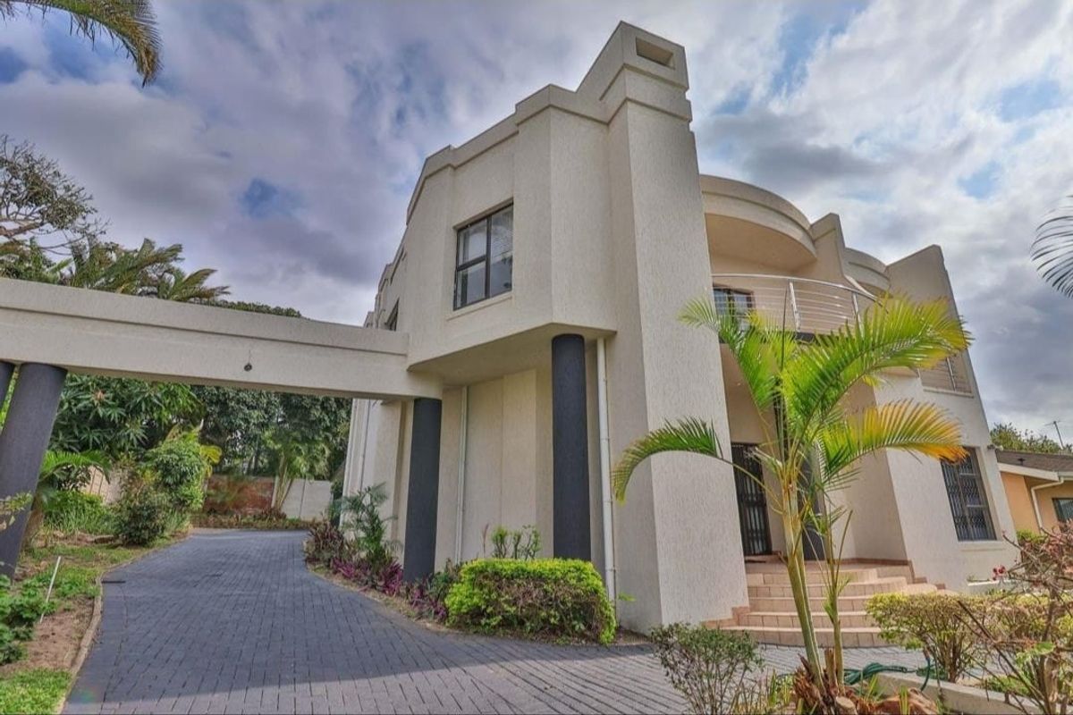 Double Story , Double Wow - Photo 2