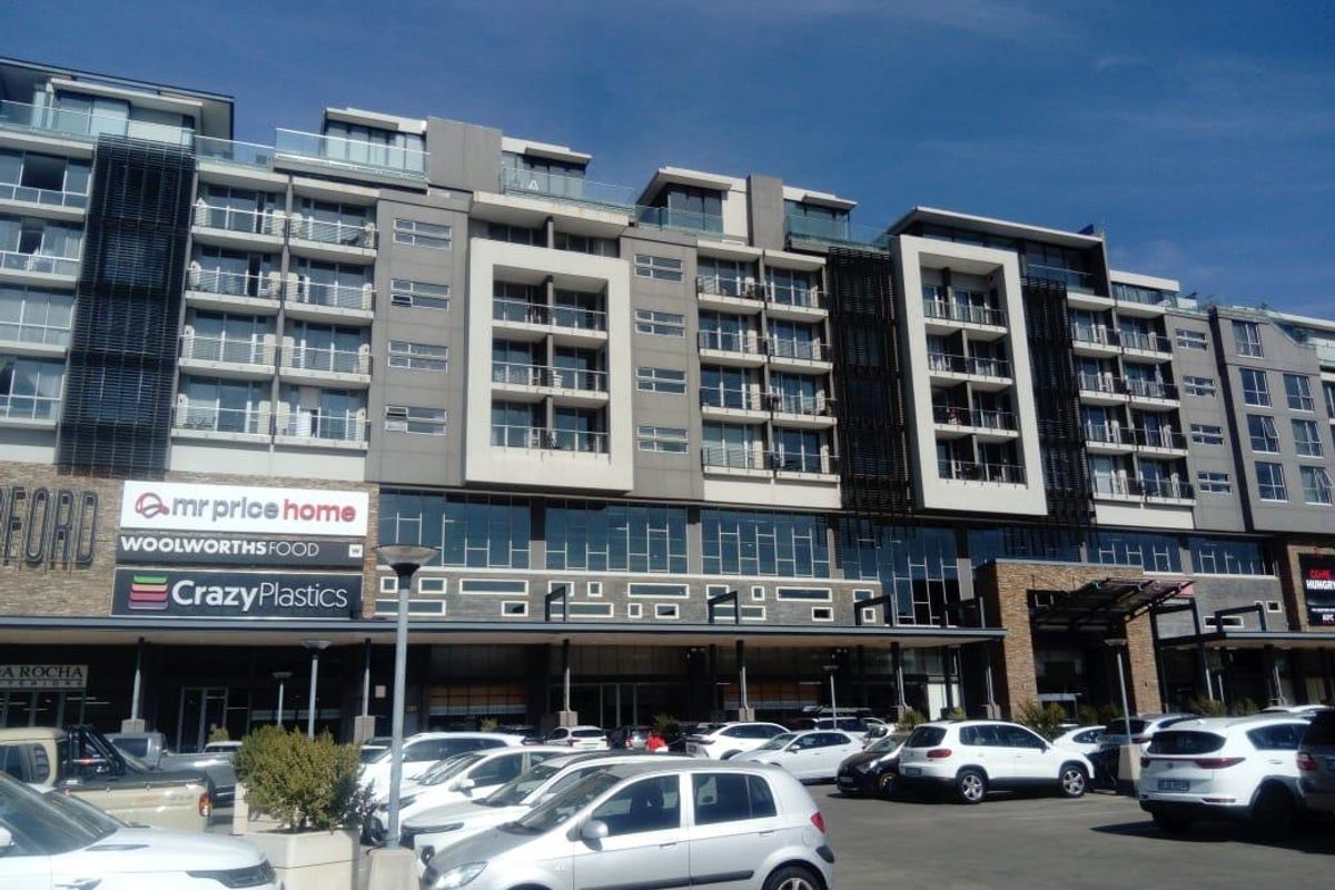 Apartment Flat for Rent in Bedfordview - Photo 2